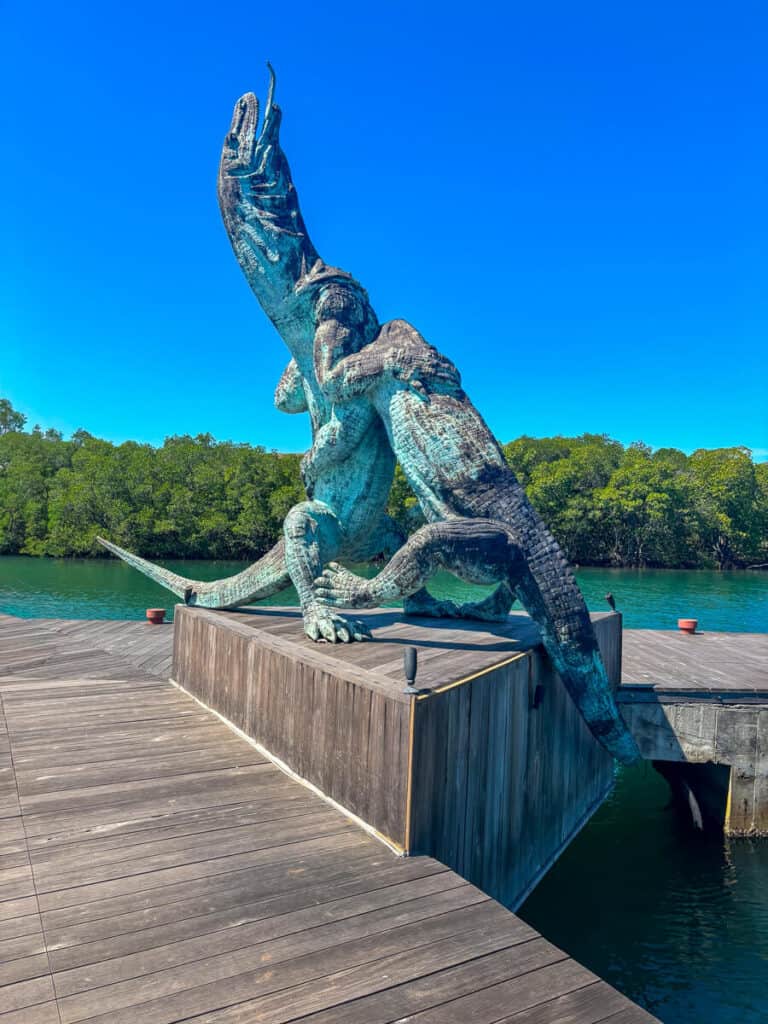 Sculpture at the entrance to Komodo Island shows two Komodo Dragons fighting